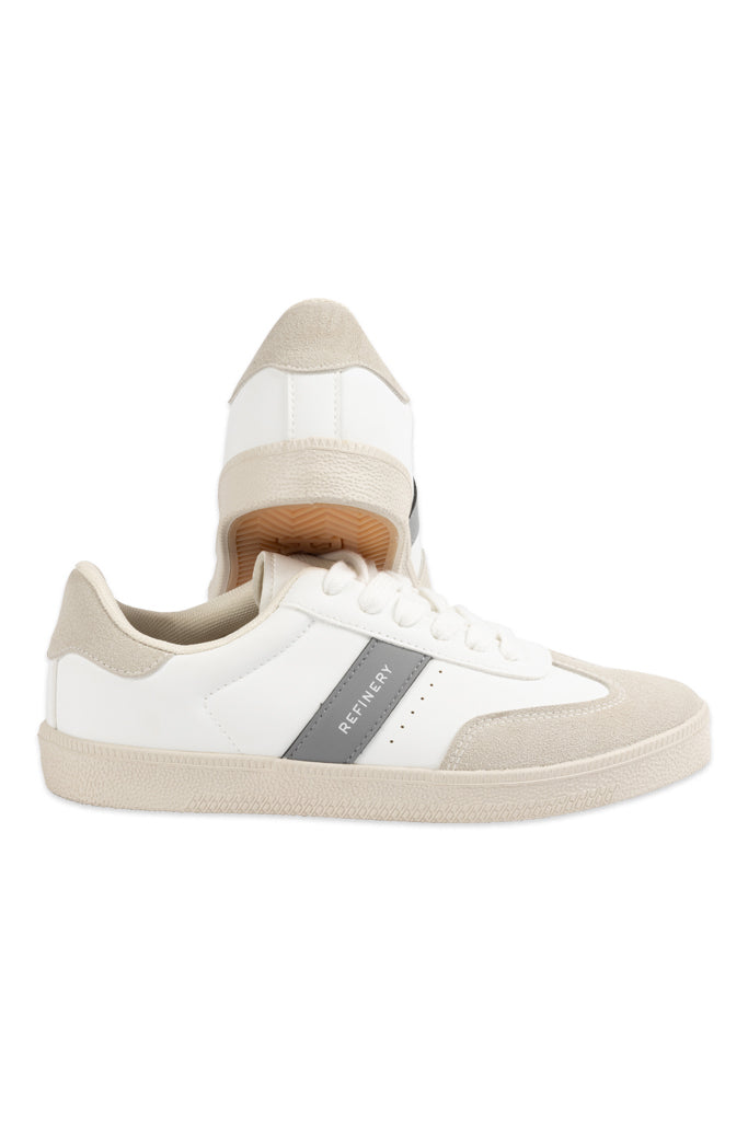 Tennis on sale style sneakers