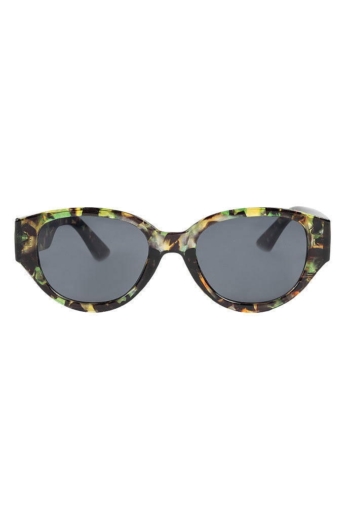 Oval Fashion Sunglasses _ 143867 _ Brown from REFINERY – Refinery