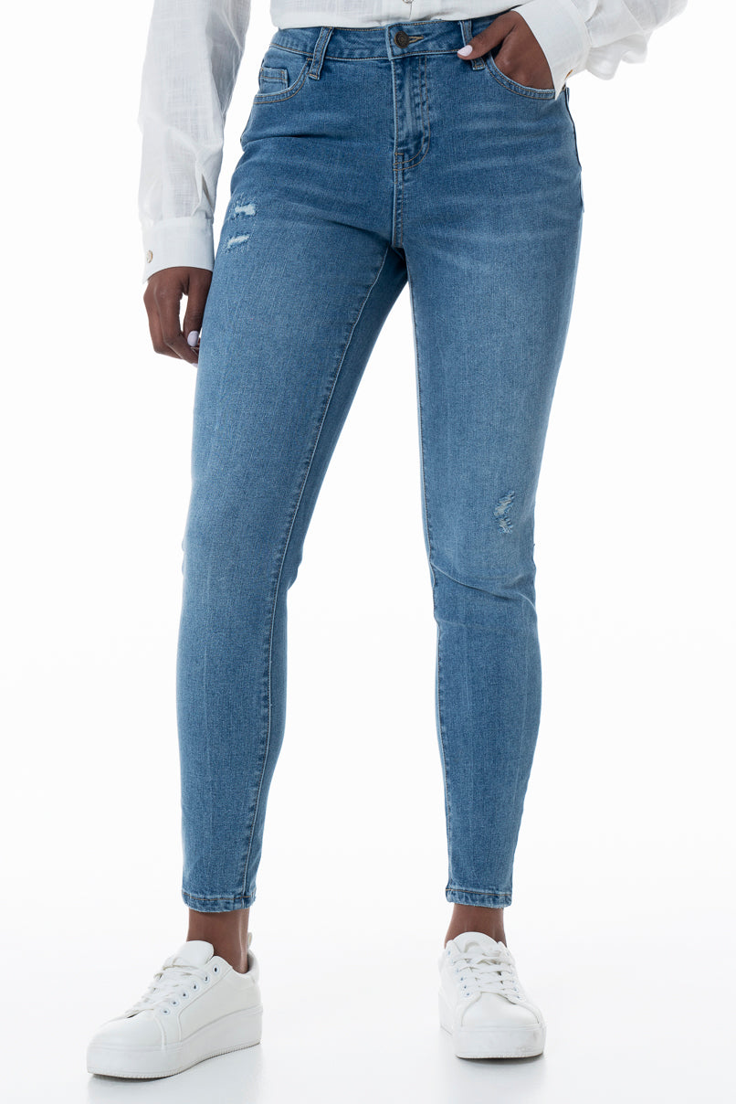 Rf12 Mid Rise Jeans _ 152628 _ Mid Wash