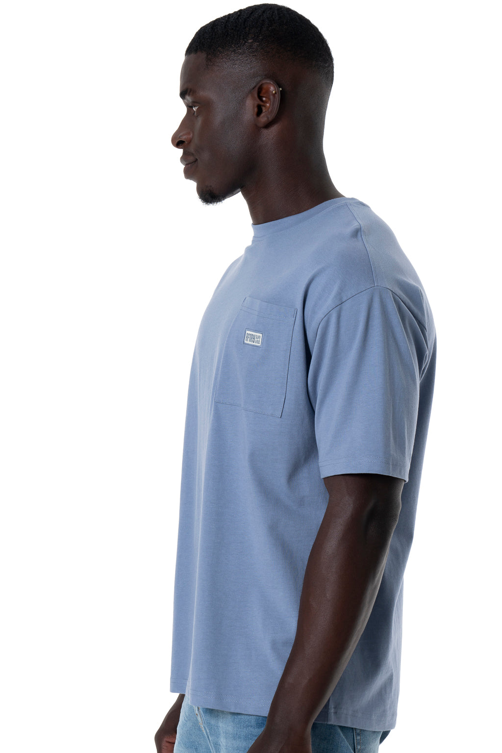 Light blue t shirt best sale with jeans